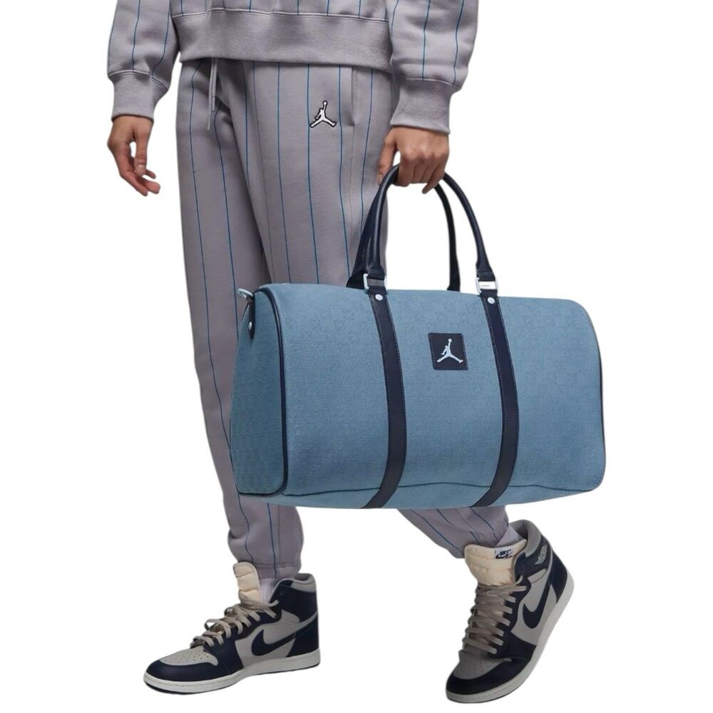 Jordan Duffle Bag WMNS Blue Weekender Monogram‎ Nike MA0759-M0S Carry On Sz 25L